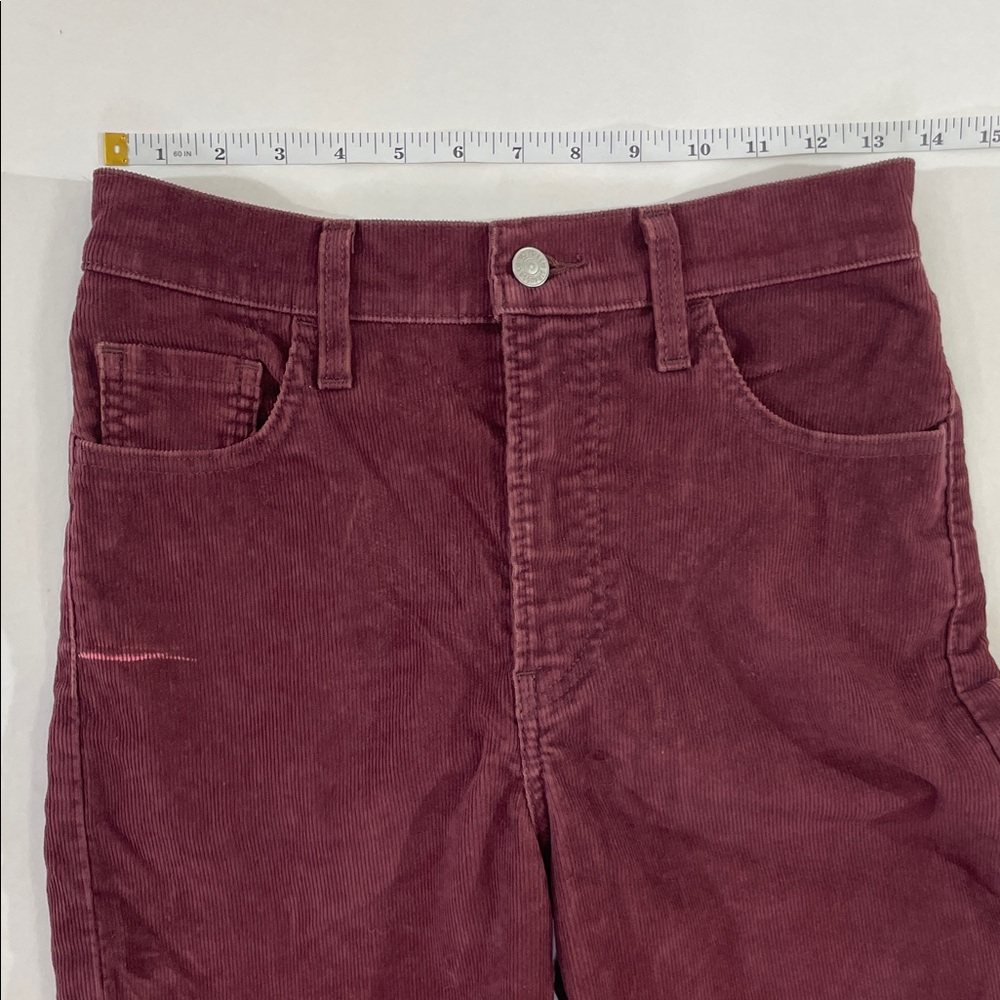 Levi's Ribcage Straight Ankle Jeans in Deep Burgundy Corduroy, 26 - Picture 7 of 13